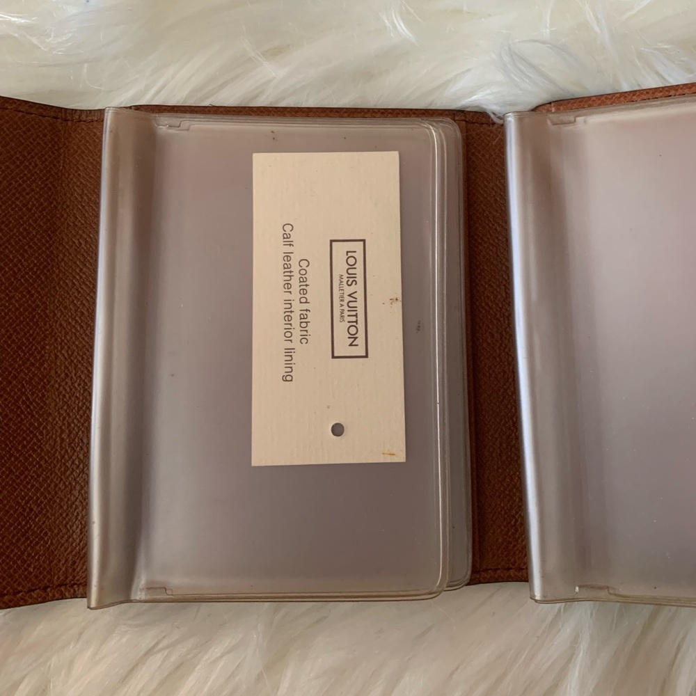 Louis Vuitton Monogram Compact Wallet ๐๐บ - Picture 11 of 12